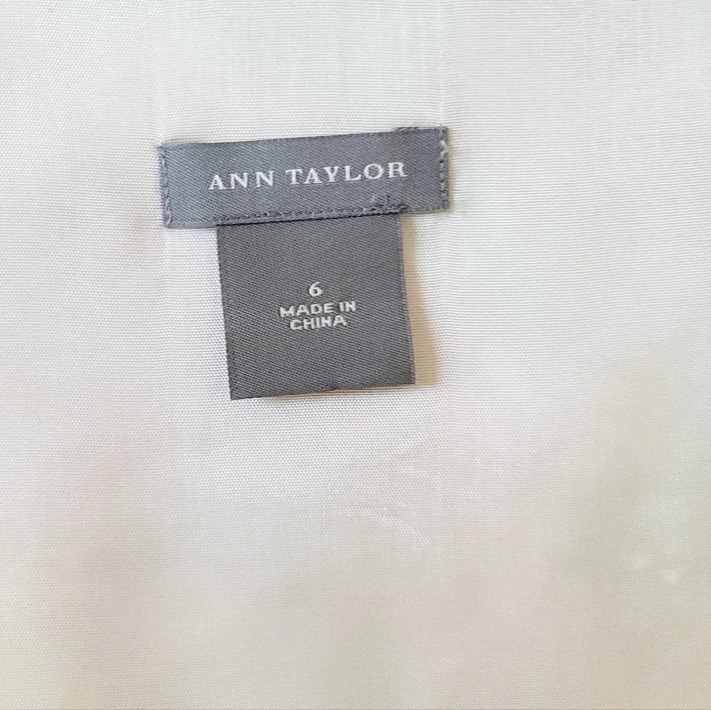 NWOT Ann Taylor 100% silk watercolor poppies dress, size 6 - Picture 4 of 6